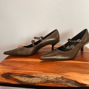 Furla pointy toe kitten heels